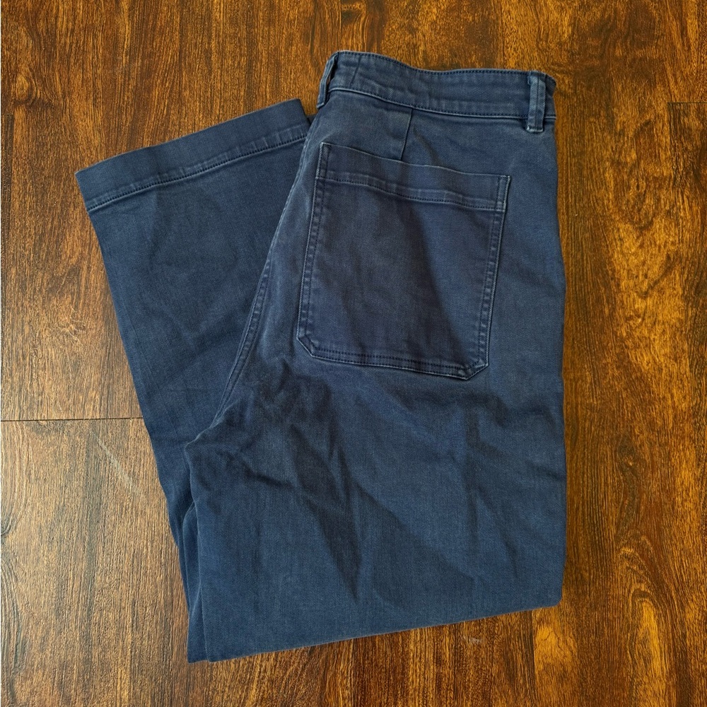 Everlane straight leg crop pant
